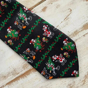 LOONEY TUNES Christmas tie 2002 Warner Brothers Bugs Bunny Tweety holiday party